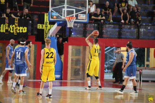 Virtus-Imola-Ferrara-64-57-14