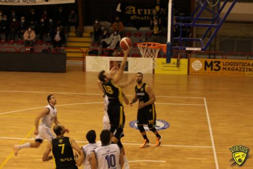 ferrara-virtus-imola-74-51-ok-196