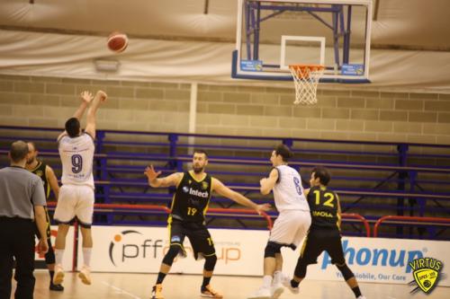 ferrara-virtus-imola-74-51-ok-81