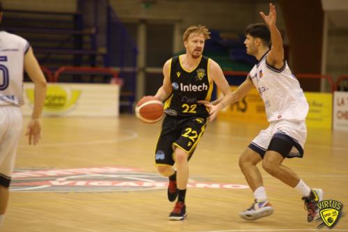 ferrara-virtus-imola-74-51-ok-97