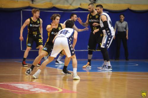 fortitudo-virtus-imola-72-77-33