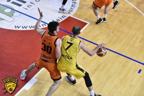 virtus imola-bassano 75-72 (217)